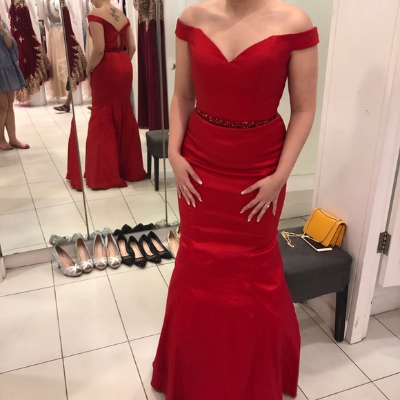 Red off the shoulder gown - Picture 3 of 13